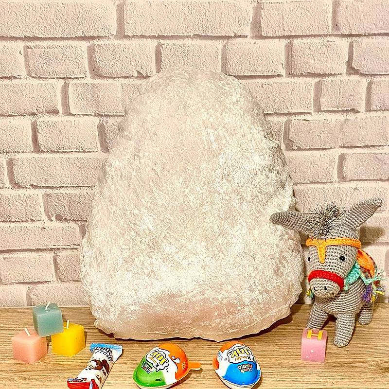 Kinder-Ei-Kissen mit Tasche für Süßigkeiten